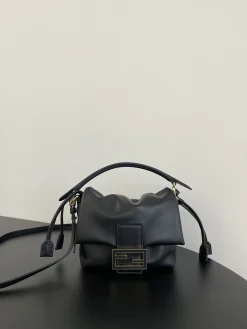 FENDI Bucket Bags Lamb Leather (Black-Gold) 16X10X13CM F30202608080185