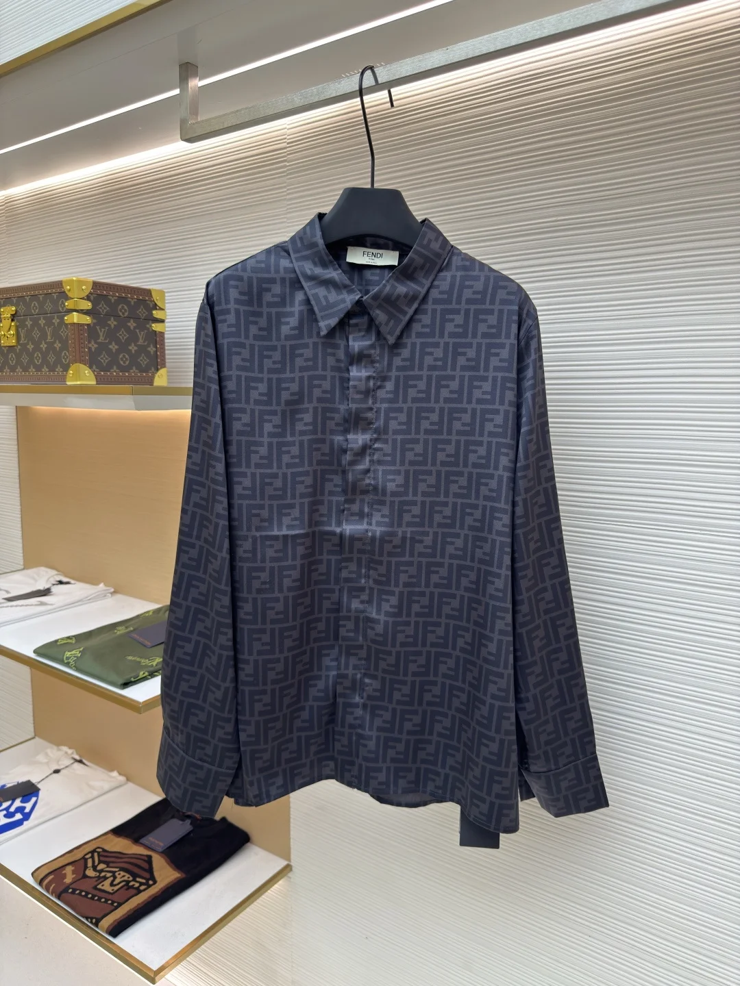 FENDI Shirts Lyocell 39-42 B20202608060257