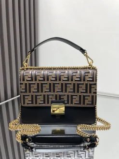 FENDI Shoulder Bags (Brown-Black) 25X17X10CM F10202608080210