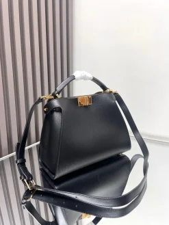 Alternative view of FENDI Shoulder Bags Calfskin Leather (Black-Gold) 27X13X21CM G10202608080021