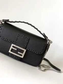 FENDI Shoulder Bags Calfskin Leather (Black-Silver) 20X5X13CM E60202608080166