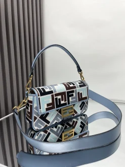 Alternative view of FENDI Shoulder Bags Canvas (Blue-Brown) 27X6X14CM D80202608080187