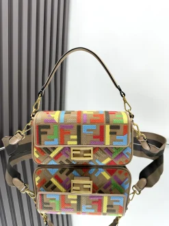 FENDI Shoulder Bags Canvas (Brown-Multicolor) 27X6X14CM D80202608080192