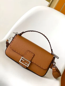 FENDI Shoulder Bags Caviar Leather (Brown-Silver) 27X6X15CM F60202608080158