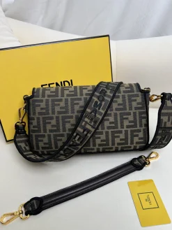 Alternative view of FENDI Shoulder Bags Fabric (Brown-Gold) 27X15X6CM D80202608080100