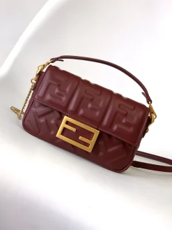 FENDI Shoulder Bags Lamb Leather (Burgundy-Gold) 19X3X11CM D60202608080006