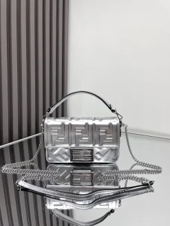 FENDI Shoulder Bags Lamb Leather (Silver) 19X3X11CM D60202608080002