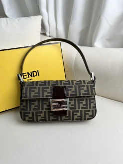 FENDI Shoulder Bags Monogram Canvas (Brown-Silver) 26X15X4CM D10202608080107