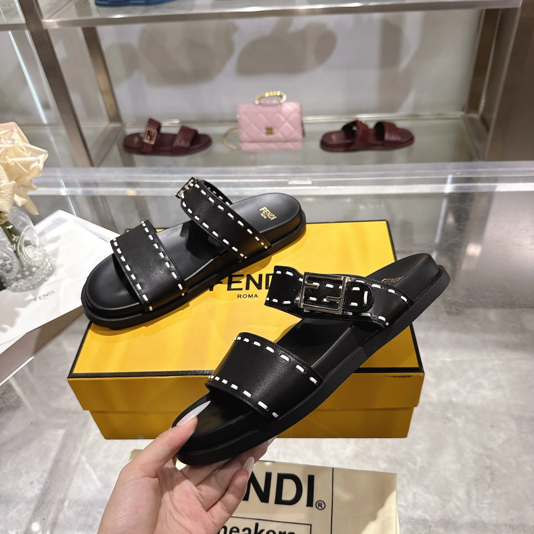 FENDI Slides Calfskin TPU EU35-45 B30202608030038 - Image 3