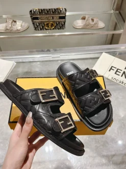 Alternative view of FENDI Slides Jacquard & Leather EU35-45 A90202608031481