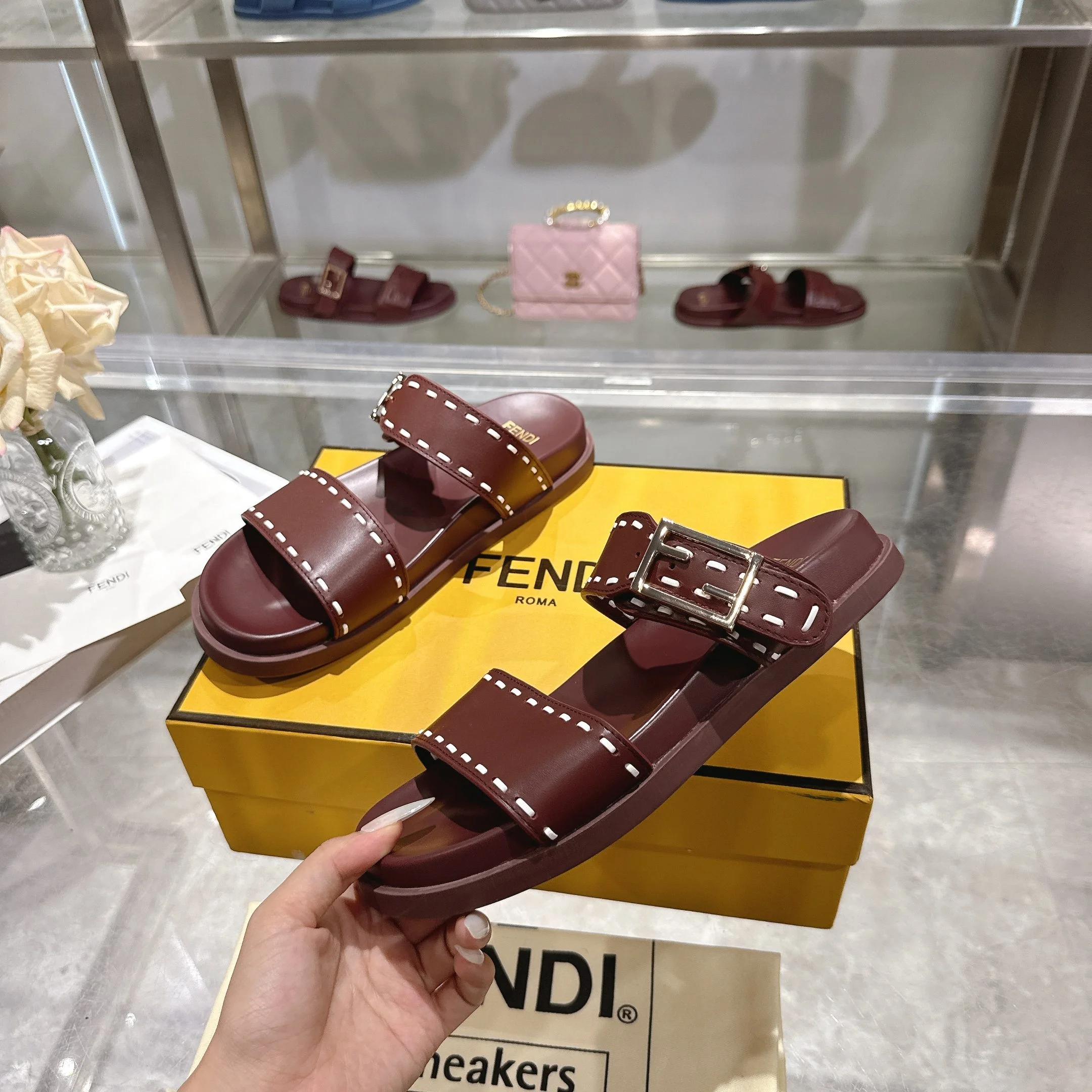 FENDI Slides Leather PVC EU35-45 B30202608030039 - Image 4