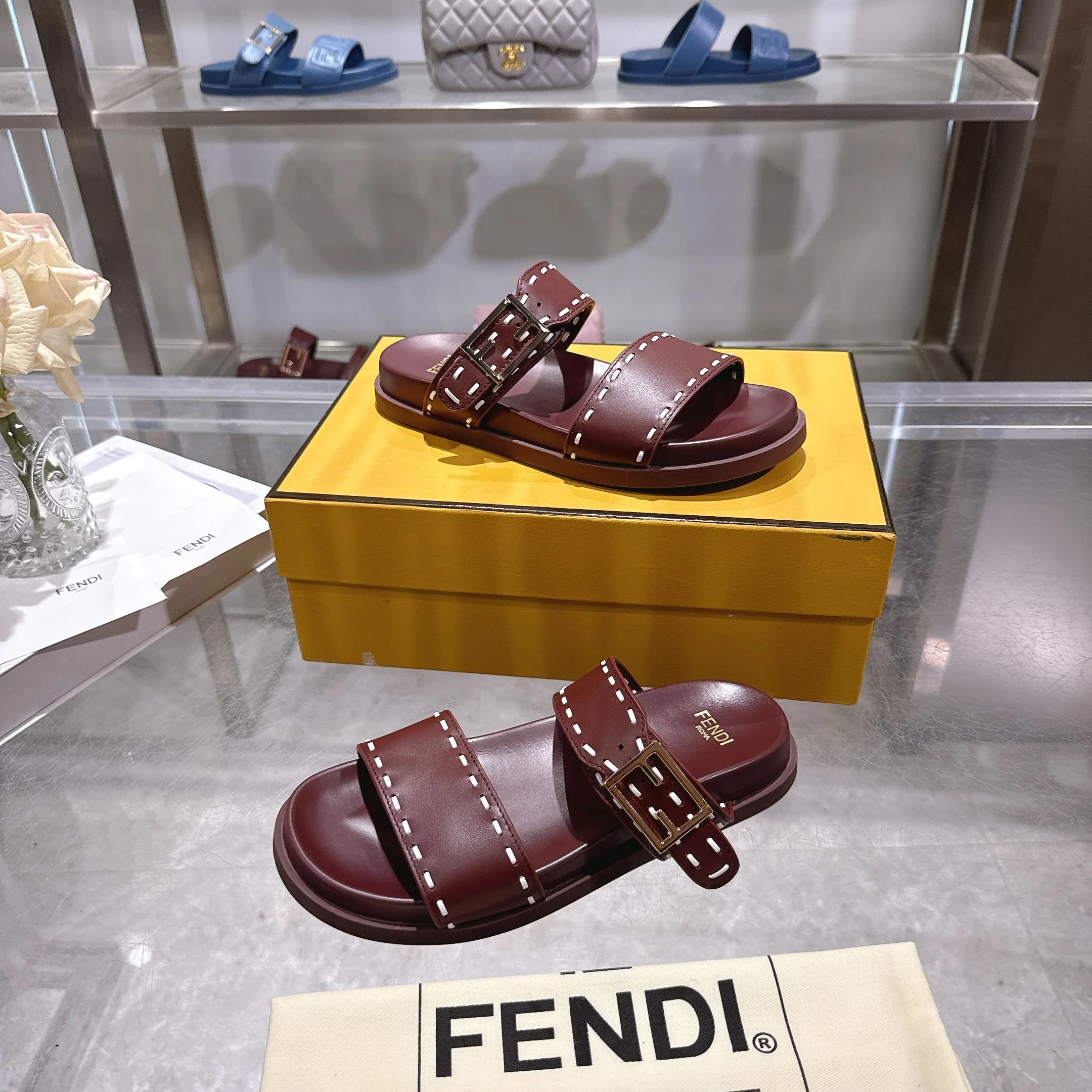 FENDI Slides Leather PVC EU35-45 B30202608030039 - Image 7