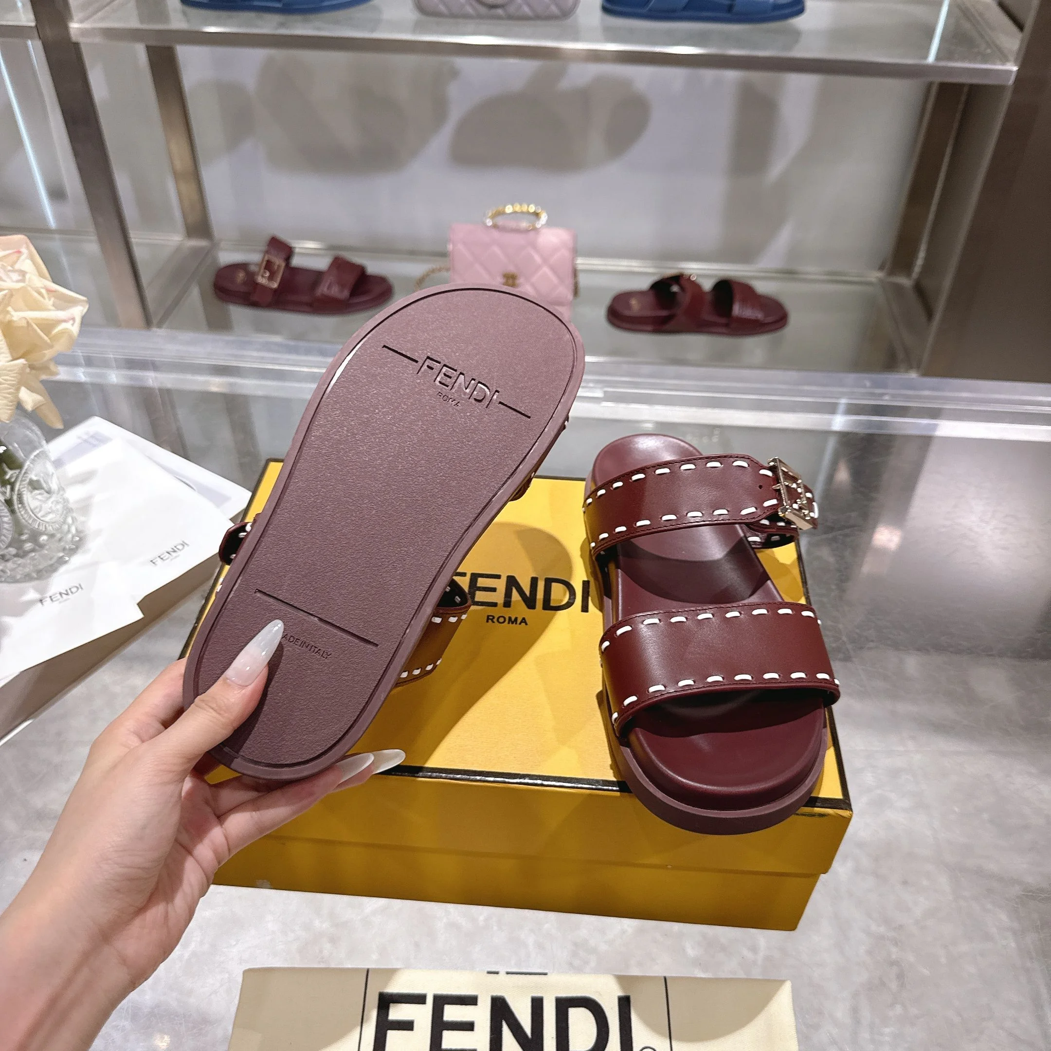FENDI Slides Leather PVC EU35-45 B30202608030039 - Image 9