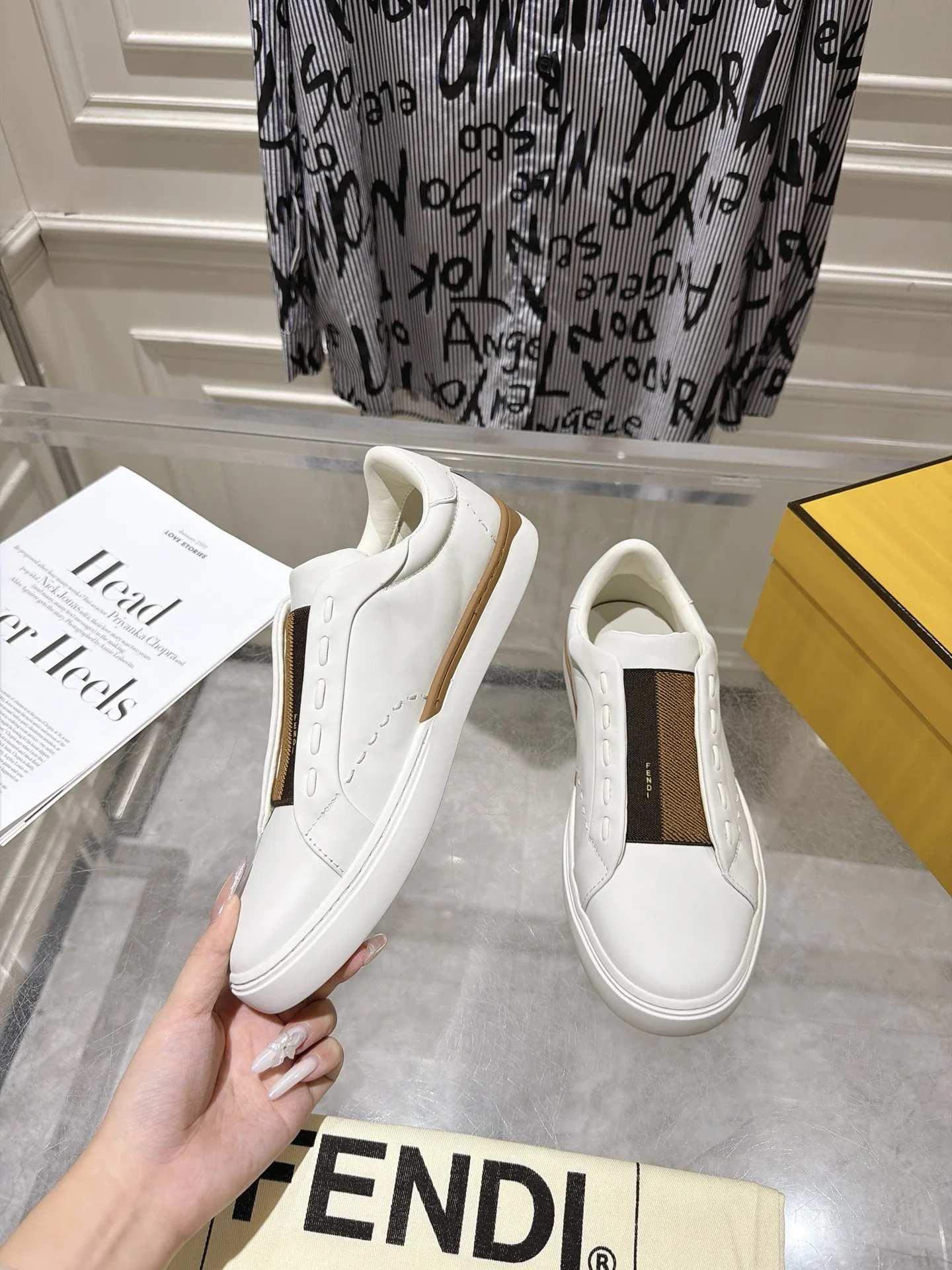 FENDI Sneakers Leather & TPU EU39-45 C20202608030645 - Image 3