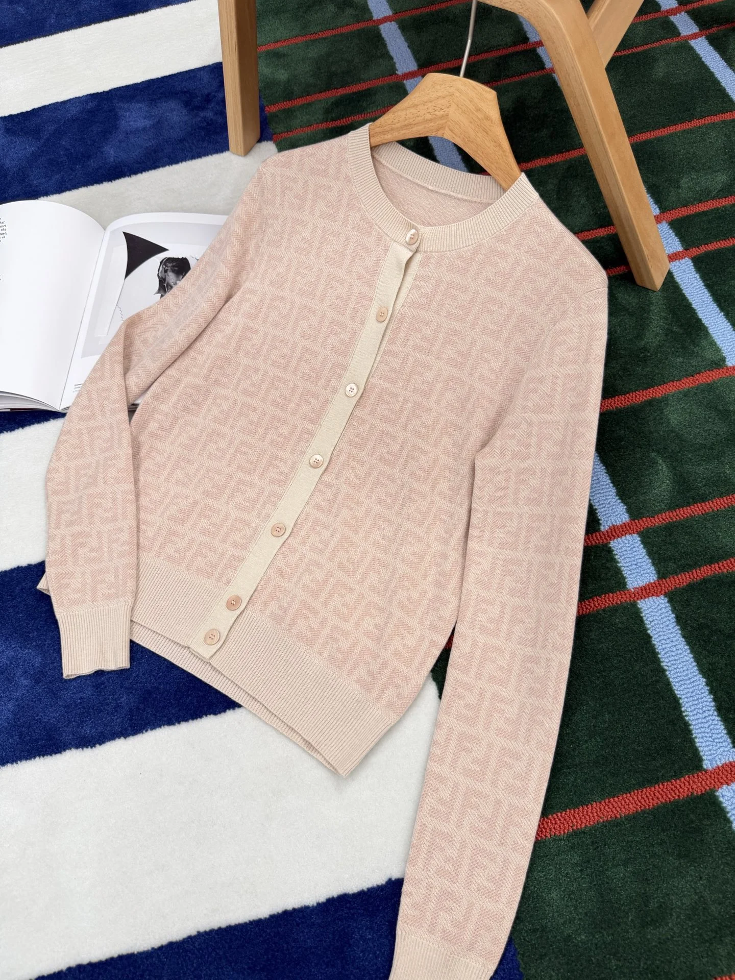 FENDI Sweaters Knit Fabric S-M-L C65202608041407 - Image 2