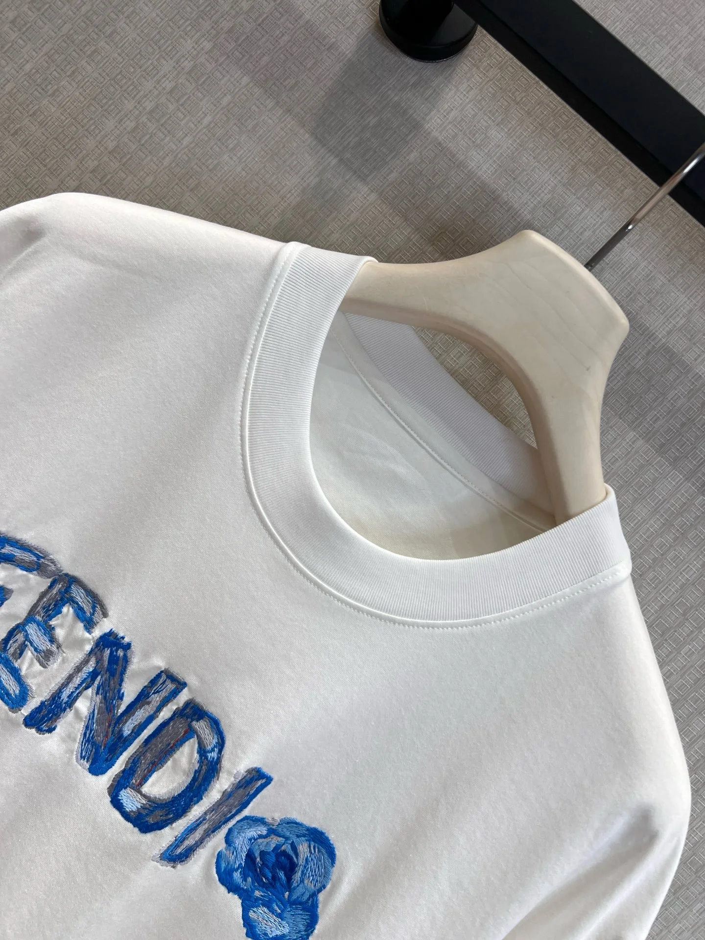 FENDI T-shirts Combed Cotton S_M_L A95202608040791 - Image 3