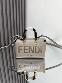 FENDI Trend Bags Leather (Beige-Tortoiseshell) 17X18X8CM D30202608080058