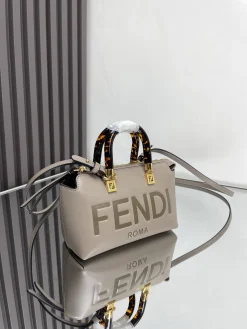 Alternative view of FENDI Trend Bags Leather (Beige-Tortoiseshell) 17X18X8CM D30202608080058