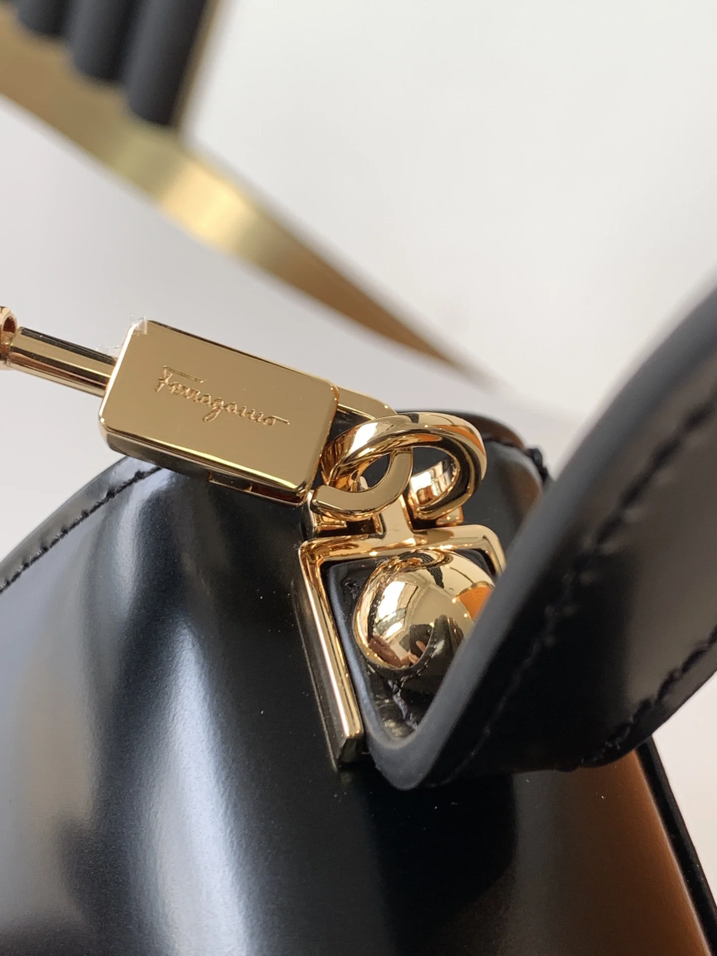 FERRAGAMO Shoulder Bags Box Leather (Black-Gold) 20X18X10 A05008100132 - Image 7