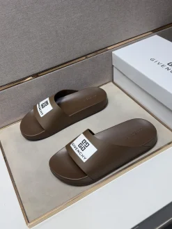Alternative view of GIVENCHY Slides Mixed Material EU38-46 A20202608030506