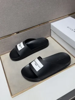 Alternative view of GIVENCHY Slides Mixed Materials EU38-46 A20202608030502