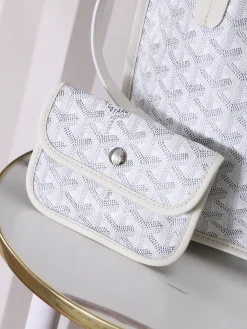 Alternative view of GOYARD Totes Bags Calfskin Leather (White-Beige) 28X20X10CM E20202608090529