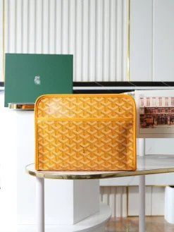 GOYARD Wallet Bags Cowhide Leather (Orange-Yellow) 25X18X7 D20202608091488