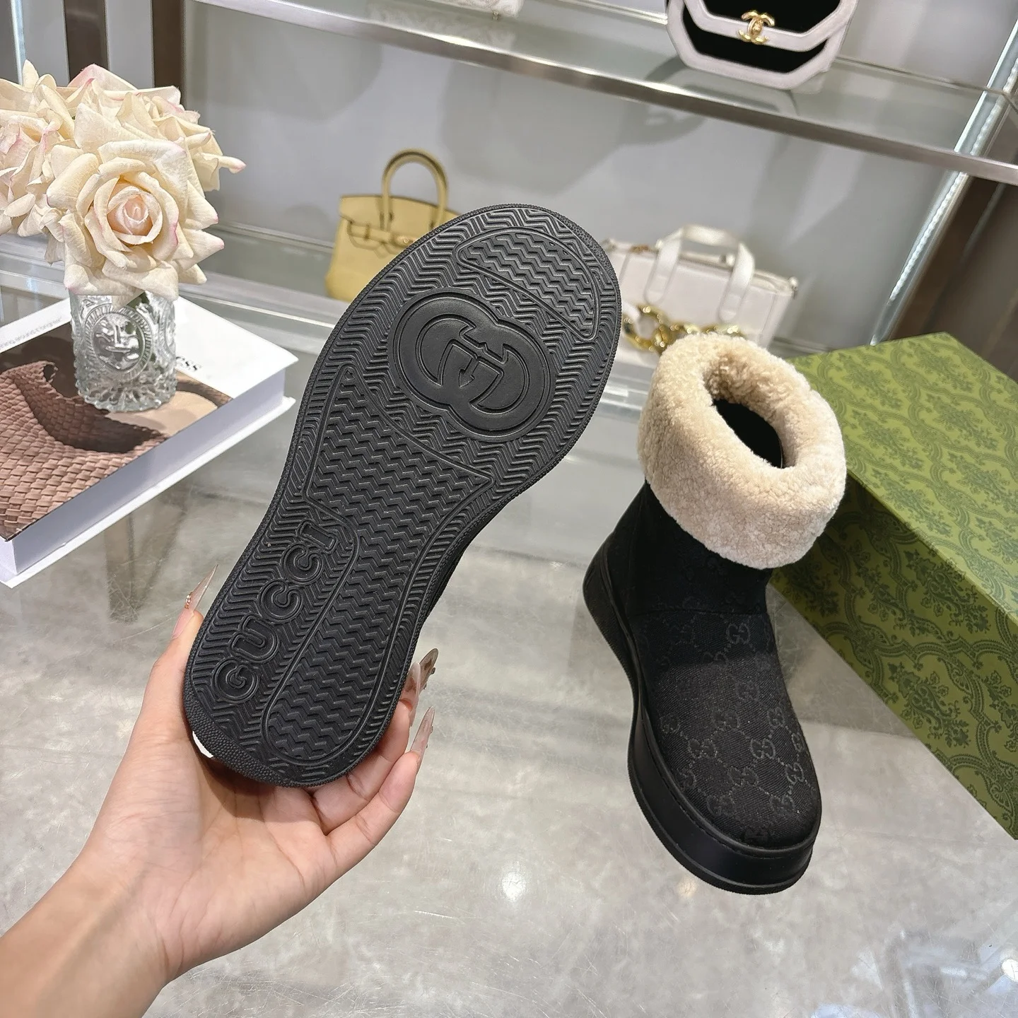 GUCCI Booties Suede EU36-42 C10202608030022 - Image 9