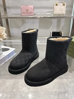 Alternative view of GUCCI Boots Suede Leather EU36-42 B50202608030012