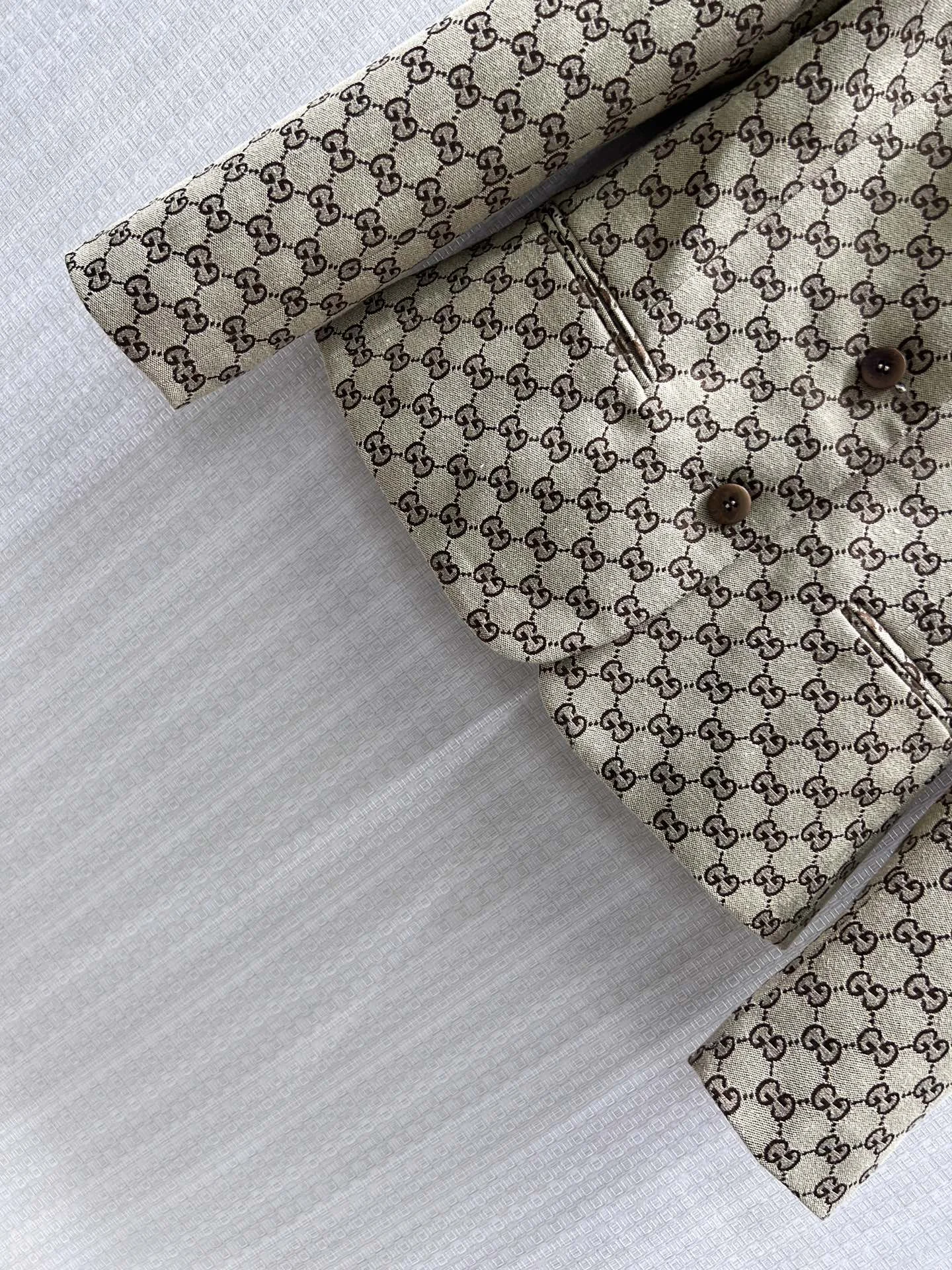 GUCCI Jackets S-M-L D05202608041550 - Image 7