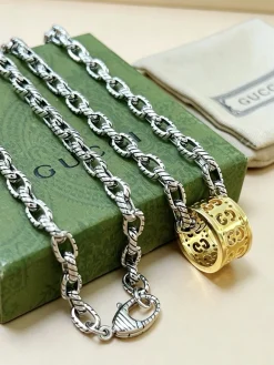 Alternative view of GUCCI Necklaces One Size A25202608050237