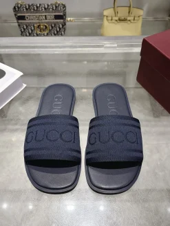 Alternative view of GUCCI Slides Fabric Lambskin EU40-46 A90202608033033