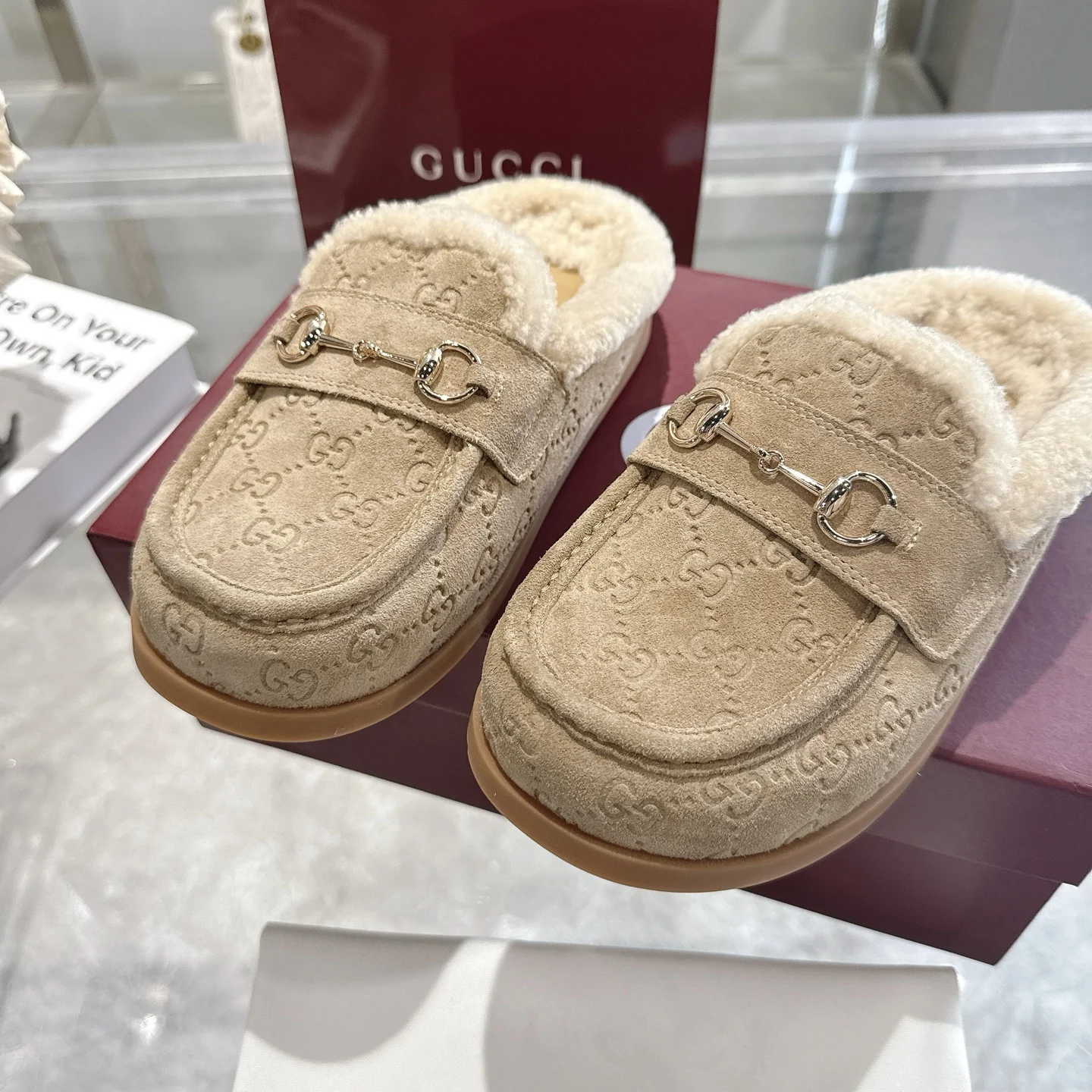 GUCCI Slippers Suede Calfskin EU36-42 B40202608030009 - Image 2
