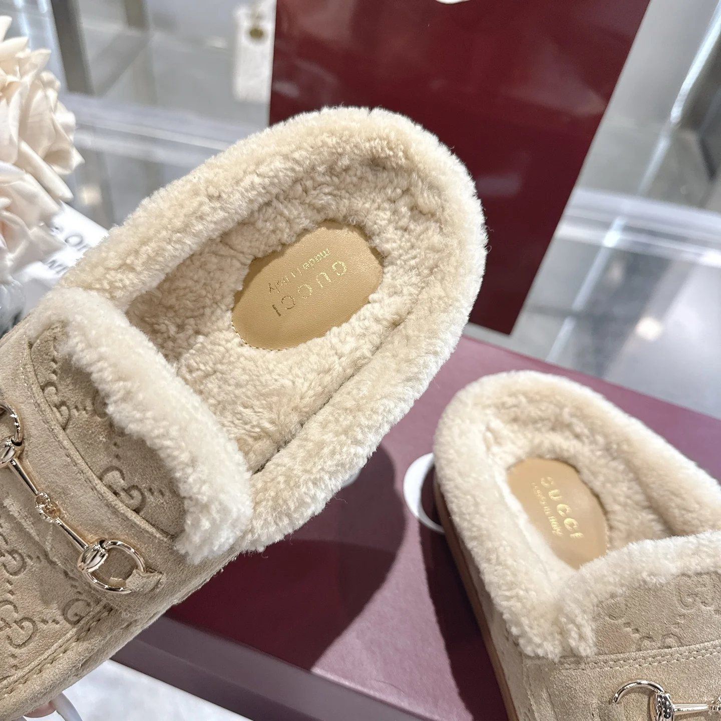 GUCCI Slippers Suede Calfskin EU36-42 B40202608030009 - Image 8