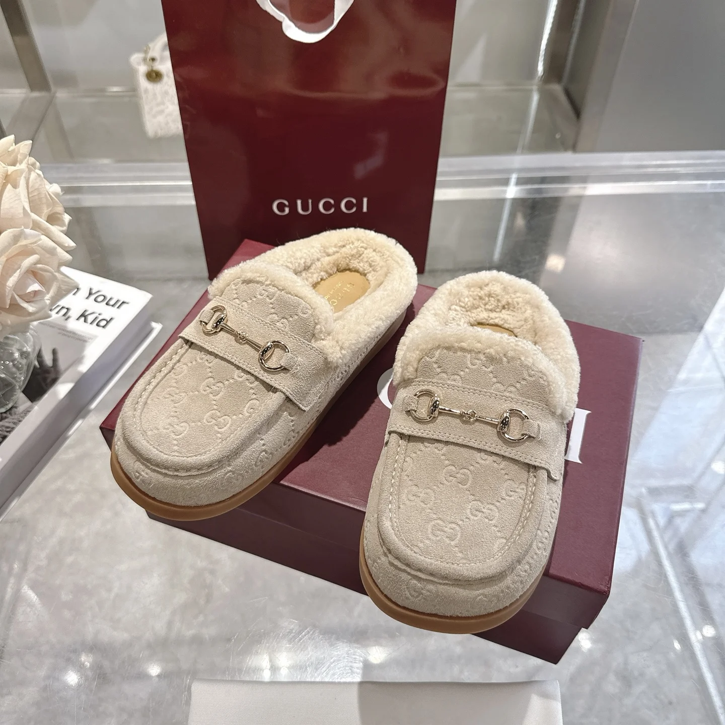 GUCCI Slippers Suede Calfskin EU36-42 B40202608030011 - Image 2