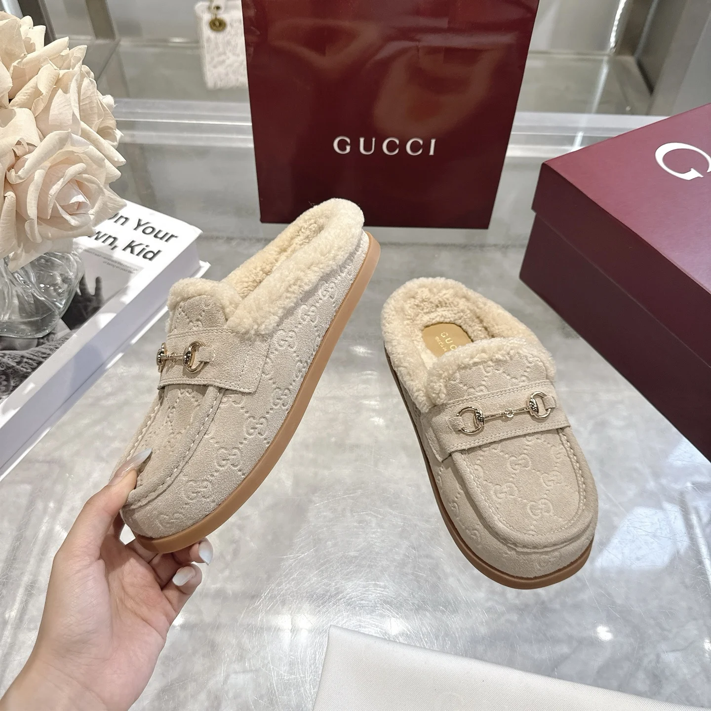 GUCCI Slippers Suede Calfskin EU36-42 B40202608030011 - Image 5