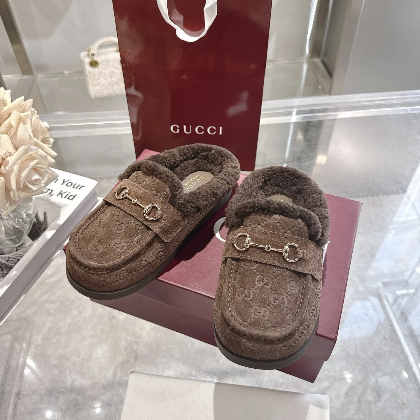 GUCCI Slippers Suede Calfskin Leather EU36-42 B40202608030008 - Image 6