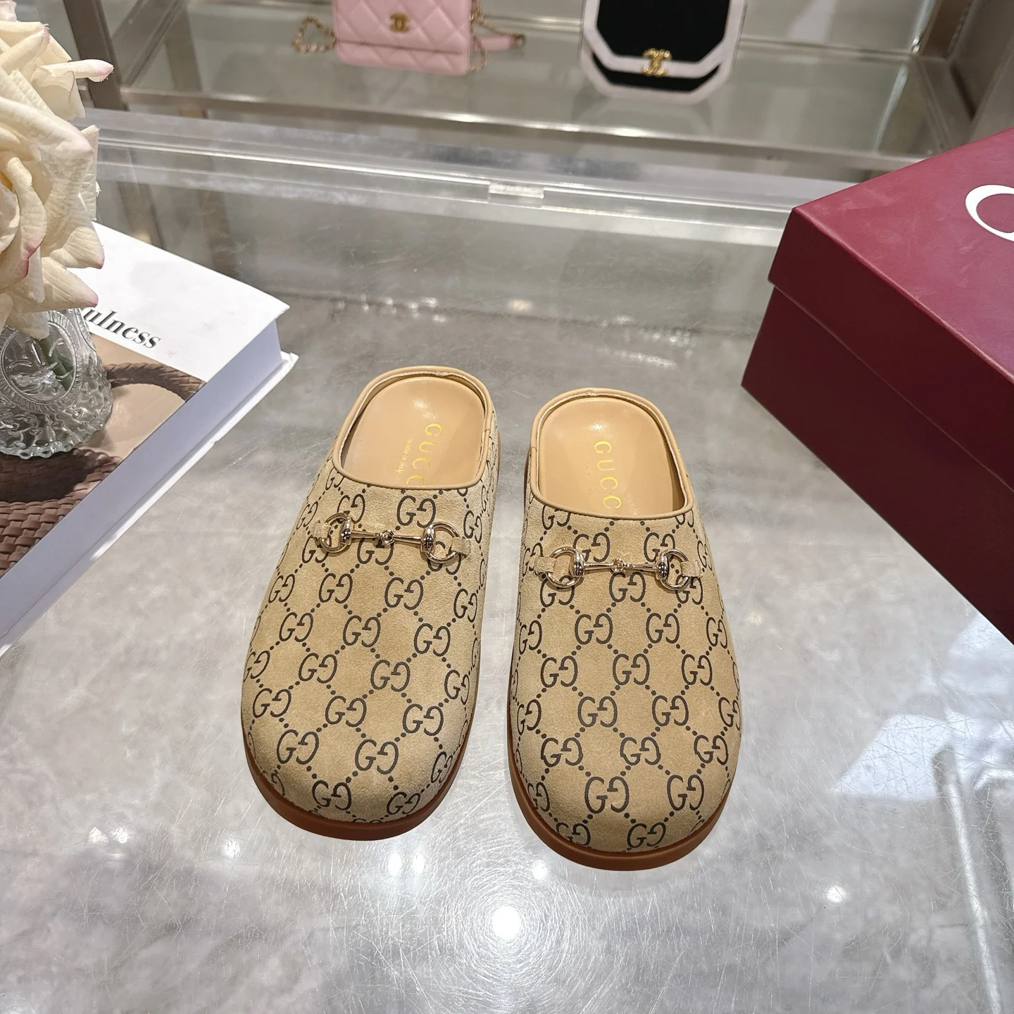 GUCCI Slippers Suede Leather EU36-42 B00202608030001 - Image 2