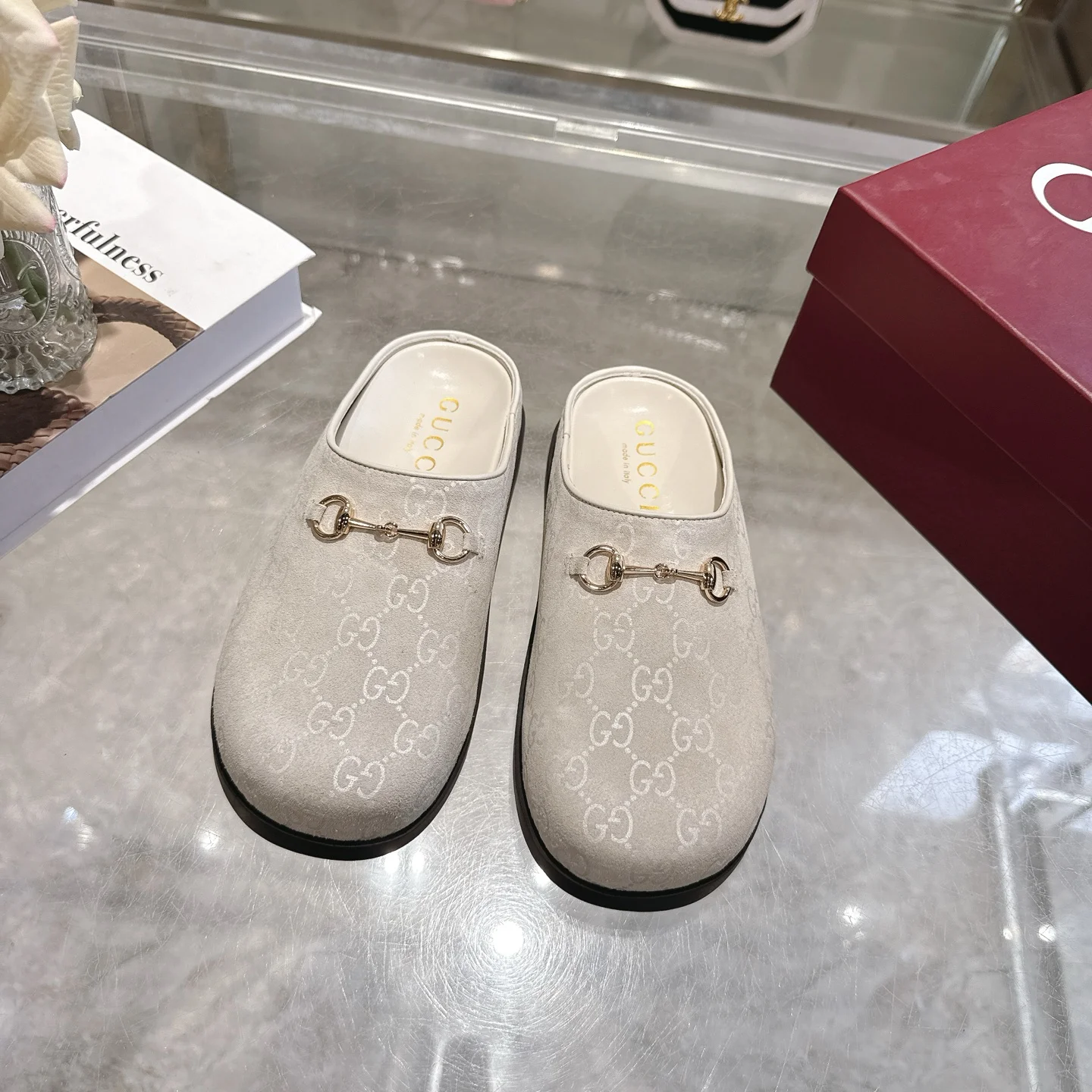 GUCCI Slippers Suede Leather EU36-42 B00202608030002 - Image 2