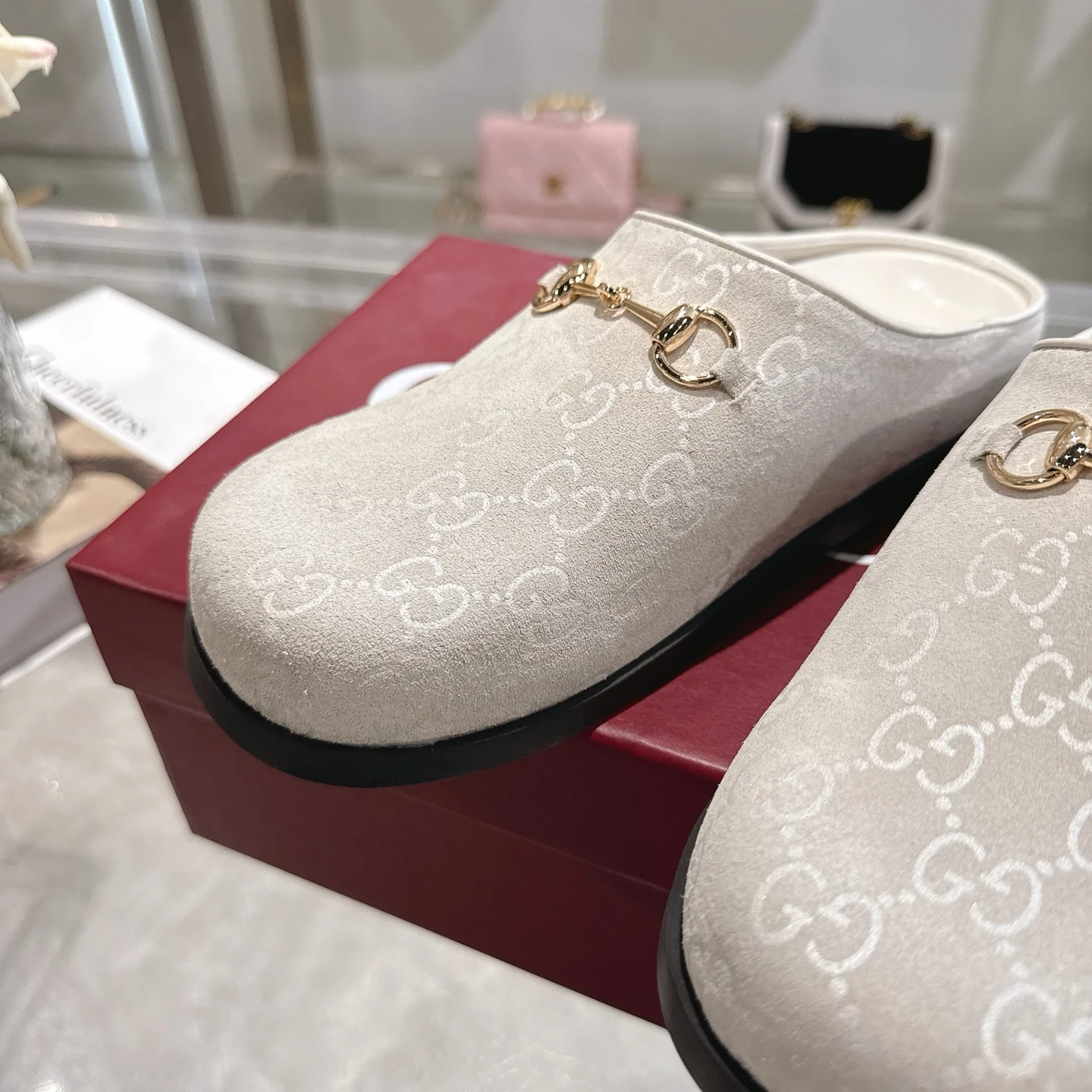 GUCCI Slippers Suede Leather EU36-42 B00202608030002 - Image 8