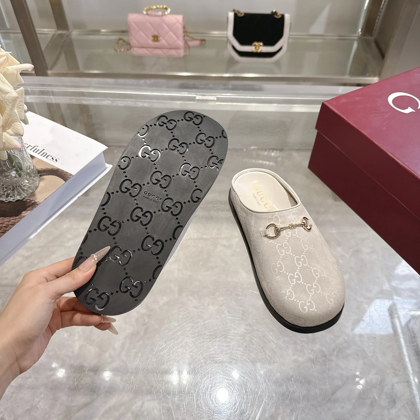 GUCCI Slippers Suede Leather EU36-42 B00202608030002 - Image 9