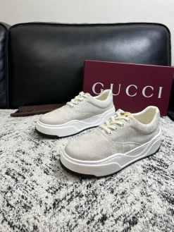 Alternative view of GUCCI Sneakers Calf Leather EU38-44 C80202608032125