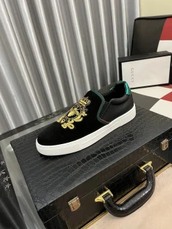 GUCCI Sneakers Lambskin EU38-44 A80202608030167