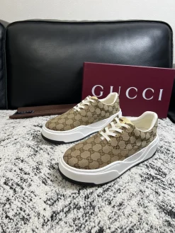Alternative view of GUCCI Sneakers Leather EU38-44 C80202608032121