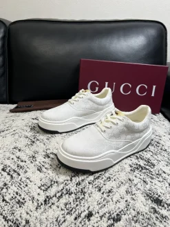 Alternative view of GUCCI Sneakers Leather EU38-44 C80202608032127