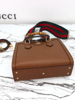 Alternative view of GUCCI Top Handle Bags Brown Leather (Brown-Black) 27X24X11CM F50202608060015