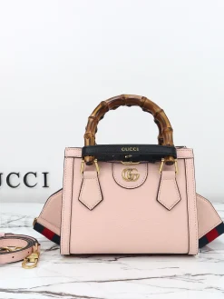 GUCCI Top Handle Bags Leather (Pink-Black) 20X16X10CM E70202608060023