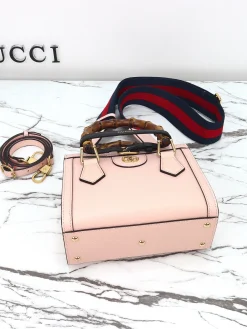 Alternative view of GUCCI Top Handle Bags Leather (Pink-Black) 20X16X10CM E70202608060023