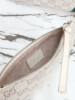 Alternative view of GUCCI Travel Bags Canvas Leather (White-Red-Green) 60x47x16 cm D60202608060500