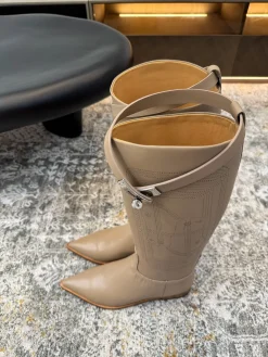Alternative view of HERMES Boots Calf Leather EU35-40 F40202608030261